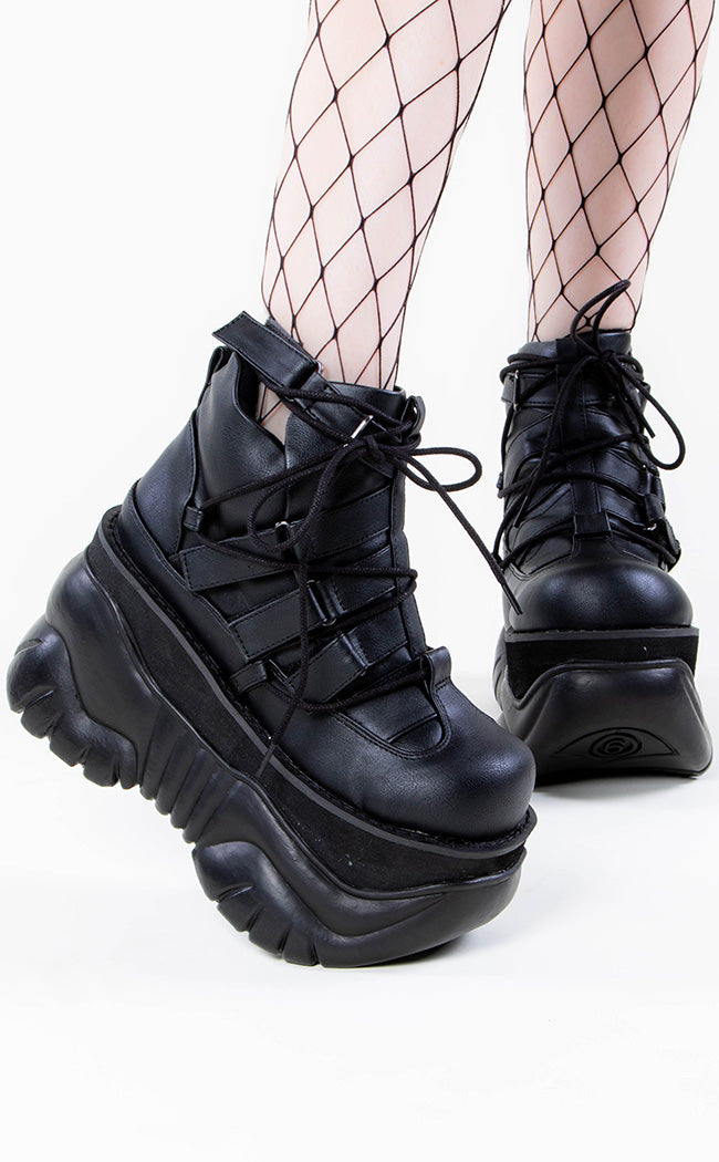 Black platform sneakers australia on sale