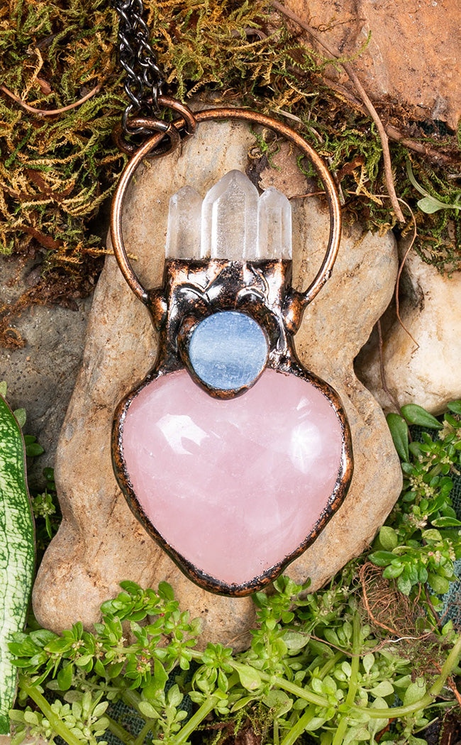 Aphrodite's Heart Necklace | Rose Quartz