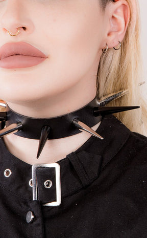 EXTRA Malevolence Spiked Choker | Monochrome-Cold Black Heart-Tragic Beautiful