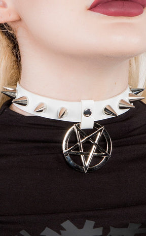 Hellcat Spiked Collar | White-Cold Black Heart-Tragic Beautiful