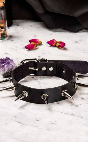 Malevolence Spiked Choker in Black-Cold Black Heart-Tragic Beautiful