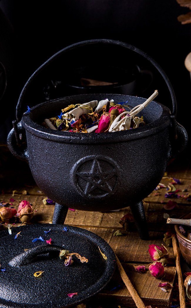 Pentagram Design Tripod Cauldron w Lid-Cauldrons-Tragic Beautiful