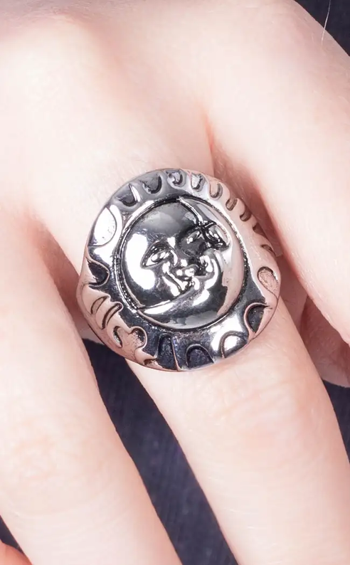 Sun and Moon Ring-Cold Black Heart-Tragic Beautiful