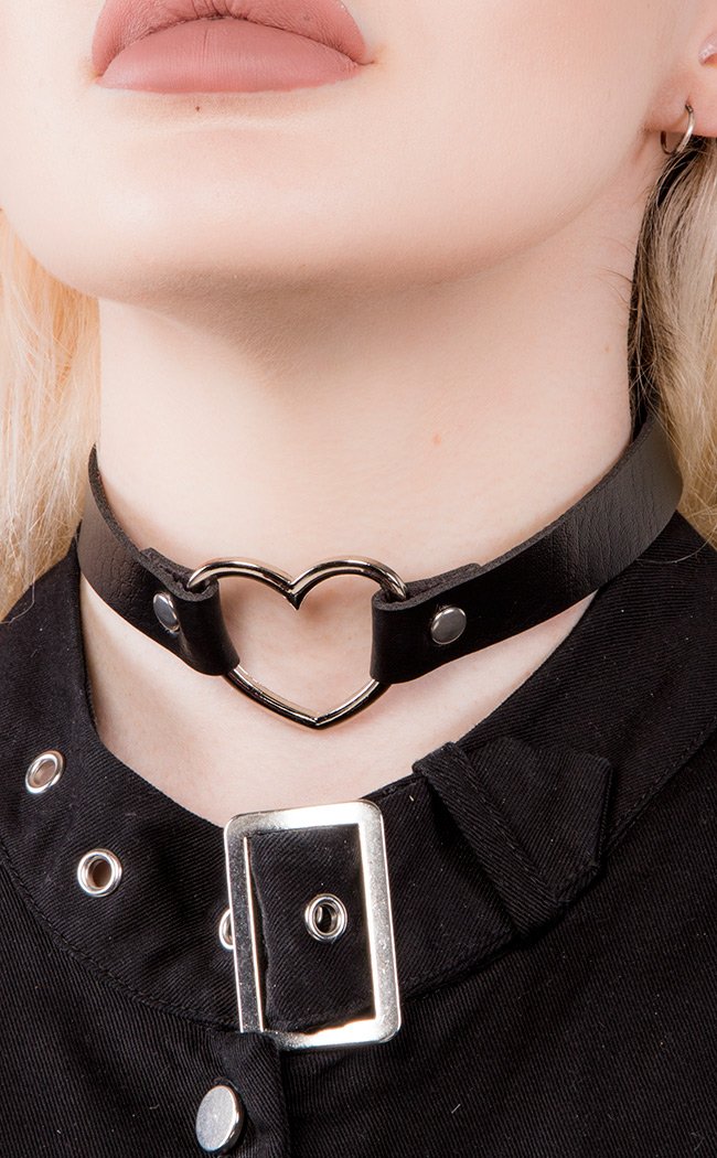 Sweetheart Choker-Cold Black Heart-Tragic Beautiful