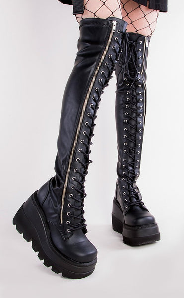 Demonia earthshaker shop platform boots